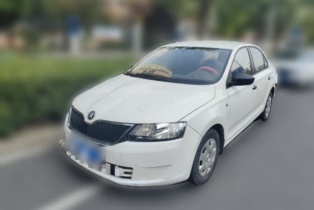 Używany Skoda Rapid 2013 1.4L Manual Enjoyment Model
