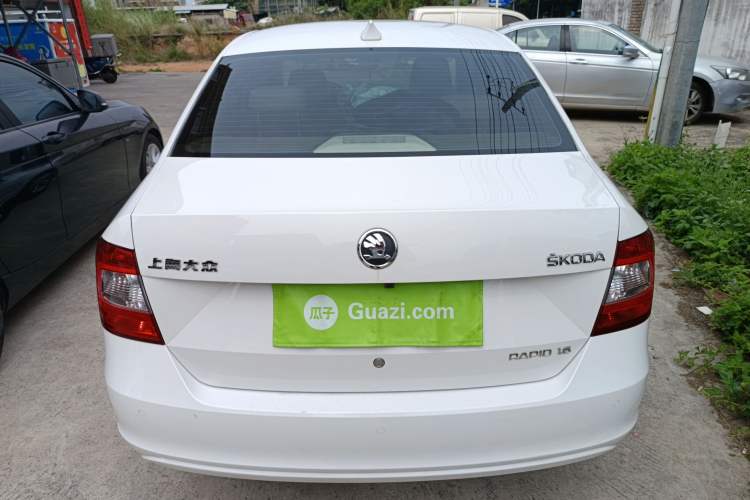 Used Skoda Rapid 2013 1.6L Automatic Smart Selection Model Rear