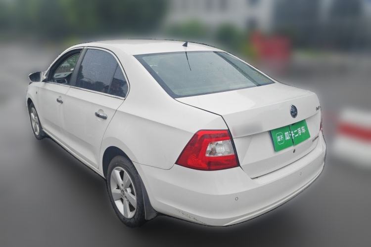 Used Skoda Rapid 2013 1.6L Automatic Smart Selection Model Rear Left 45 Deg