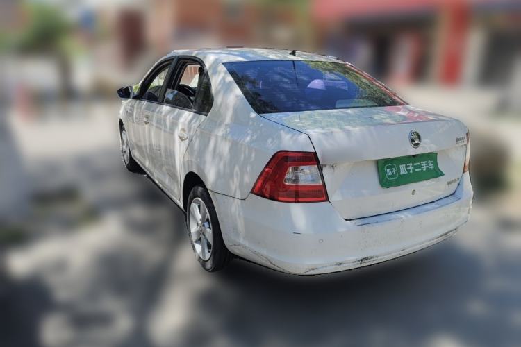 Used Skoda Rapid 2013 1.6L Manual Smart Selection Model Rear Left 45 Deg