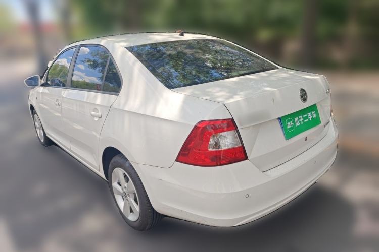 Used Skoda Rapid 2013 1.6L Automatic Smart Selection Model Rear Left 45 Deg