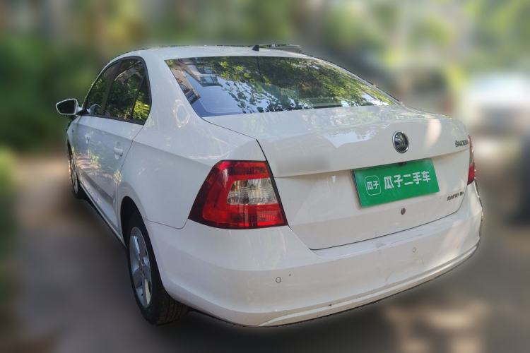 Used Skoda Rapid 2013 1.6L Manual Smart Selection Model Rear Left 45 Deg