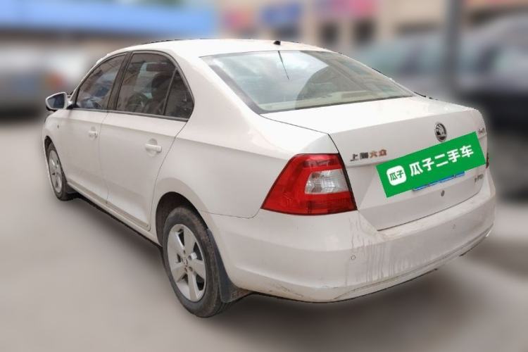 Used Skoda Rapid 2013 1.6L Manual Smart Selection Model Rear Left 45 Deg