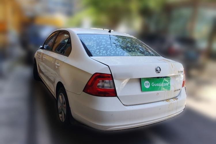 Used Skoda Rapid 2013 1.6L Manual Smart Selection Model Rear Left 45 Deg