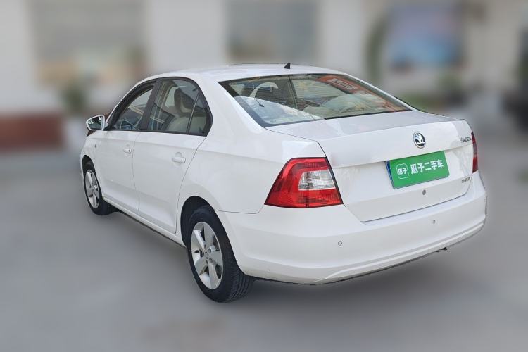 Used Skoda Rapid 2013 1.4L Manual Smart Selection Trim Rear Left 45 Deg