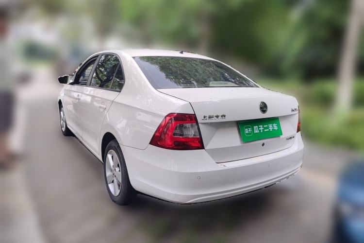 Used Skoda Rapid 2013 1.6L Automatic Smart Selection Model Rear Left 45 Deg