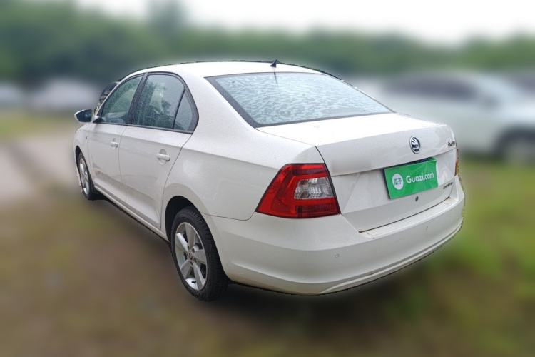 Used Skoda Rapid 2013 1.6L Automatic Smart Selection Model Rear Left 45 Deg