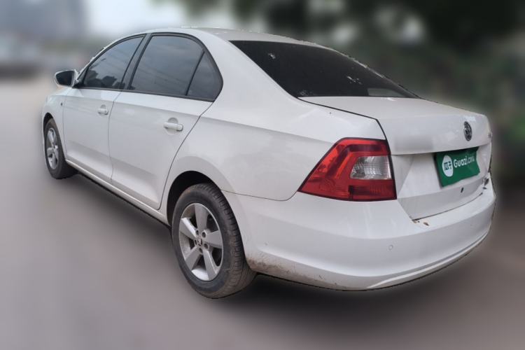 Used Skoda Rapid 2013 1.6L Manual Smart Selection Model Rear Left 45 Deg