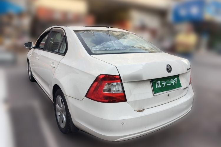 Used Skoda Rapid 2013 1.6L Automatic Smart Selection Model Rear Left 45 Deg
