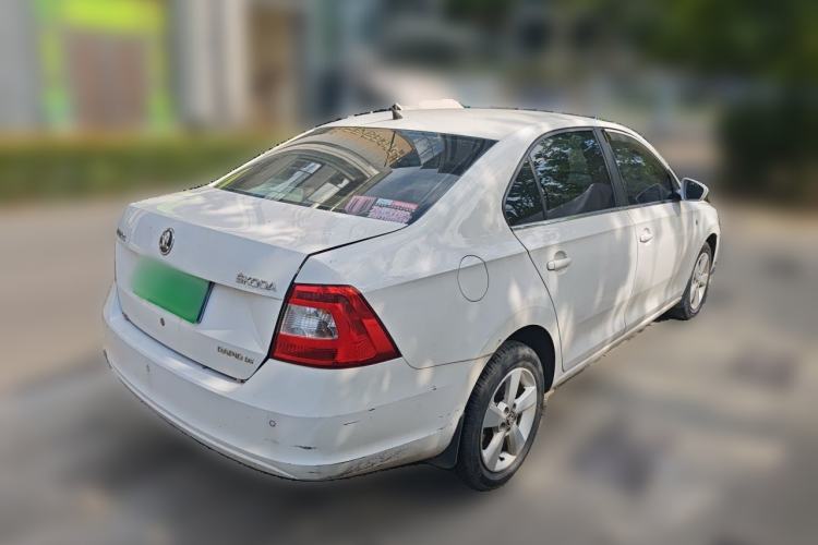Used Skoda Rapid 2013 1.6L Manual Smart Selection Model Rear Right 45 Deg
