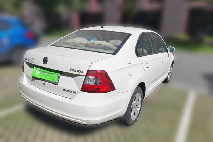 Used Skoda Rapid 2013 1.6L Manual Smart Selection Model Rear Right 45 Deg