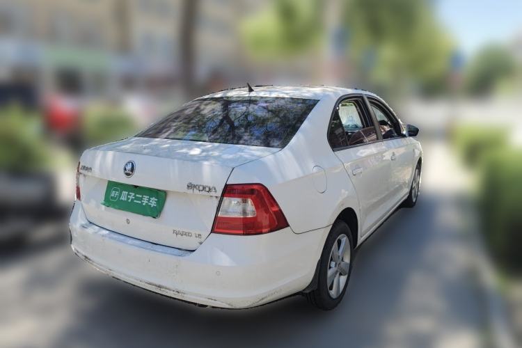 Used Skoda Rapid 2013 1.6L Manual Smart Selection Model Rear Right 45 Deg