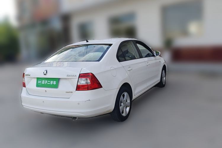 Used Skoda Rapid 2013 1.4L Manual Smart Selection Trim Rear Right 45 Deg