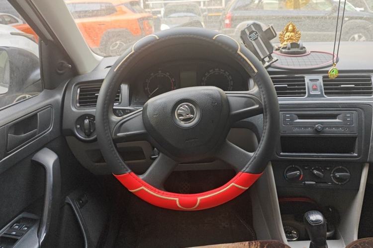 Used Skoda Rapid 2013 1.4L Manual Enjoyment Model Steering Wheel