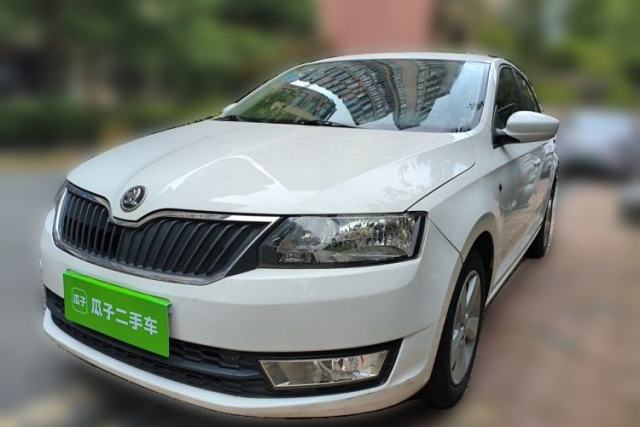 Used Skoda Rapid 2013 1.6L Automatic Smart Selection Model