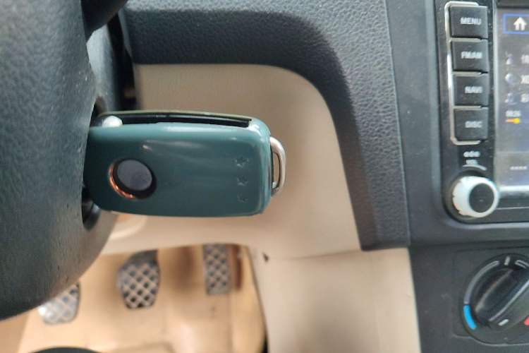 Used Skoda Rapid 2013 1.6L Manual Smart Selection Model Vehicle Key