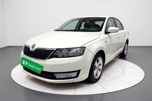 Used Skoda Rapid 2013 1.6L Automatic Smart Selection Model