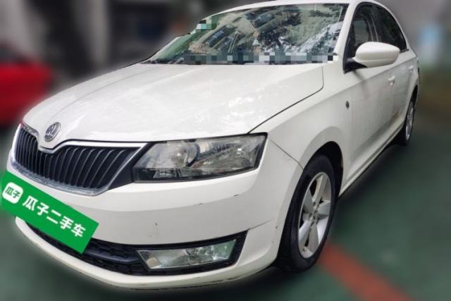 Used Skoda Rapid 2013 1.6L Automatic Smart Selection Model