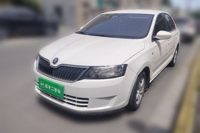 Used Skoda Rapid 2013 1.6L Manual Enjoyment Model