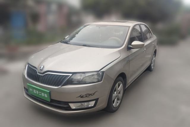 Used Skoda Rapid 2013 1.6L Manual Smart Selection Model