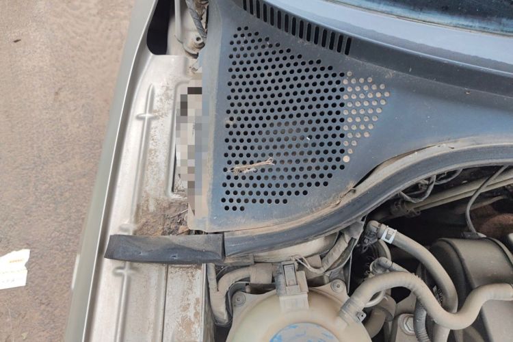 Used Skoda Rapid 2013 1.6L Manual Smart Selection Model Engine Bay Right