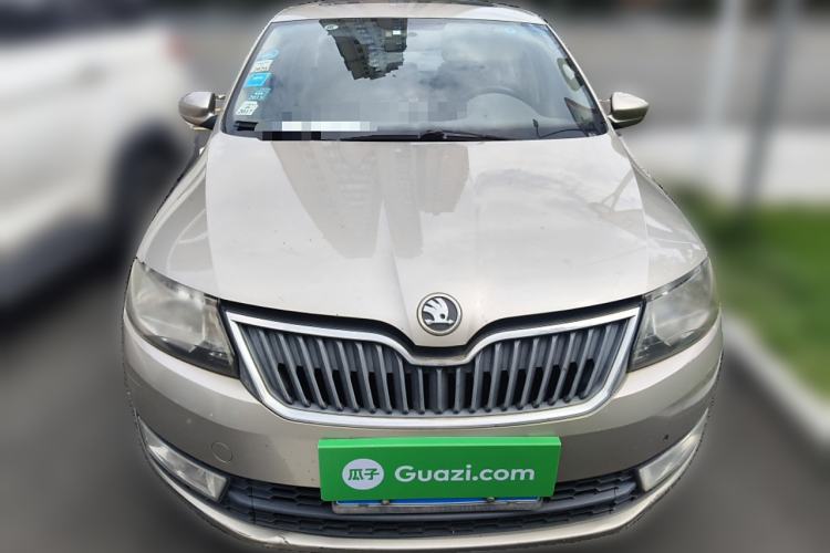 Used Skoda Rapid 2013 1.6L Automatic Smart Selection Model Front