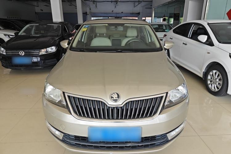 Used Skoda Rapid 2013 1.6L Manual Preferred Version Front
