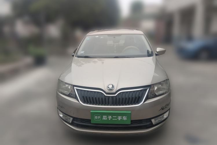 Used Skoda Rapid 2013 1.6L Manual Smart Selection Model Front
