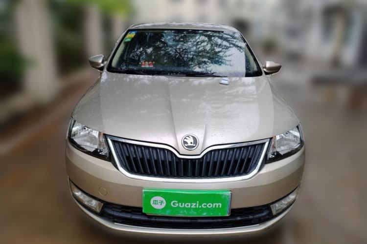 Used Skoda Rapid 2013 1.6L Manual Smart Selection Model Front