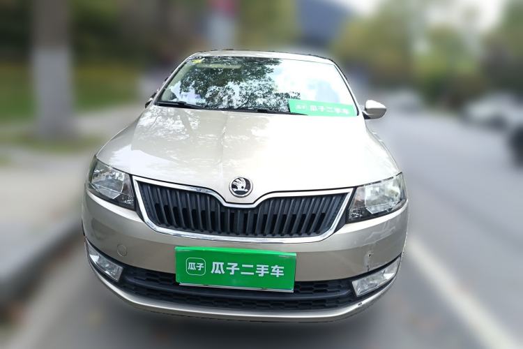 Used Skoda Rapid 2013 1.6L Manual Smart Selection Model Front