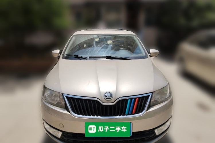 Used Skoda Rapid 2013 1.6L Manual Smart Selection Model Front