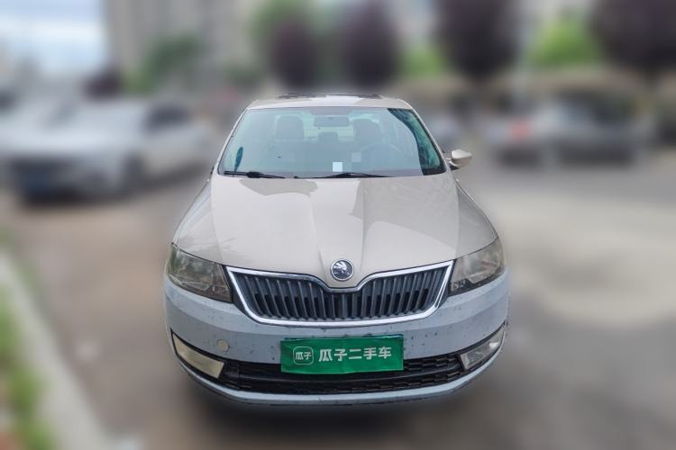 Used Skoda Rapid 2013 1.6L Manual Smart Selection Model Front
