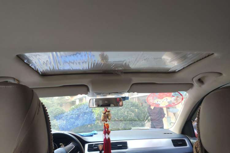 Used Skoda Rapid 2013 1.6L Manual Preferred Version Headliner