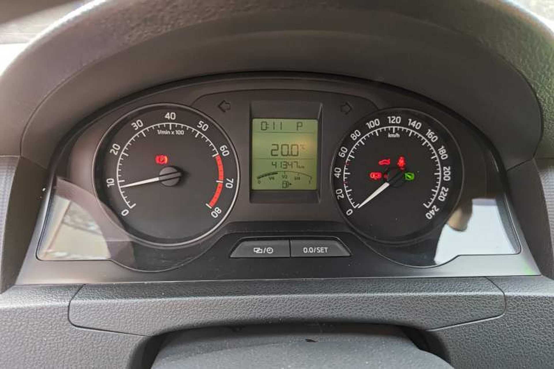 Used Skoda Rapid 2013 1.6L Automatic Smart Selection Model Instrument Cluster