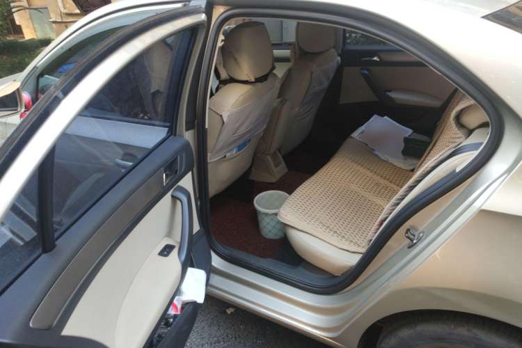 Used Skoda Rapid 2013 1.6L Manual Preferred Version Left Rear Seat