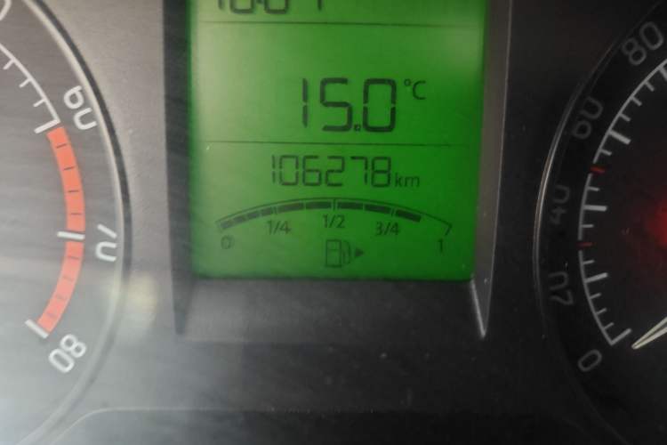 Used Skoda Rapid 2013 1.6L Manual Smart Selection Model Odometer Close Up