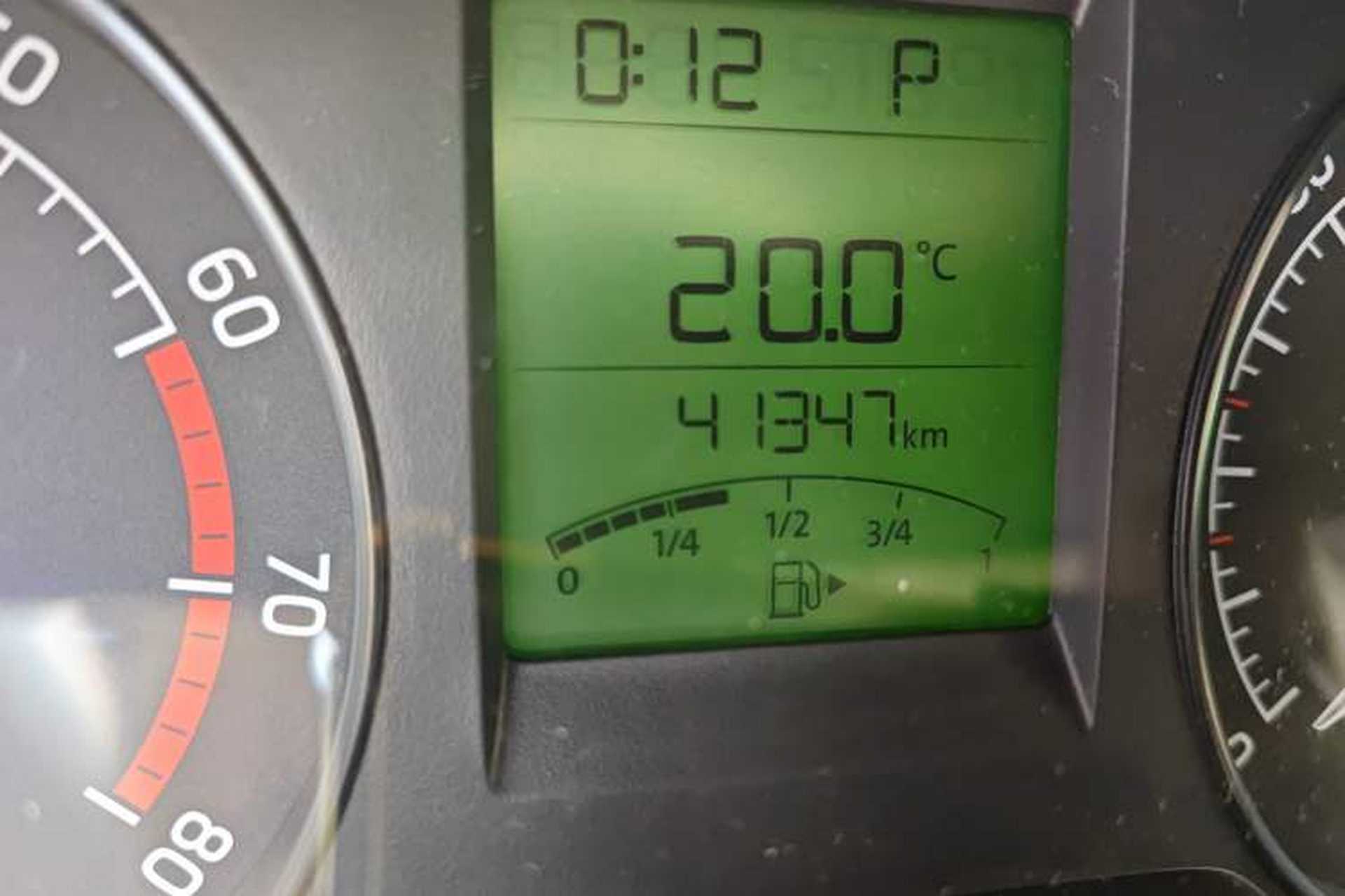 Used Skoda Rapid 2013 1.6L Automatic Smart Selection Model Odometer Close Up