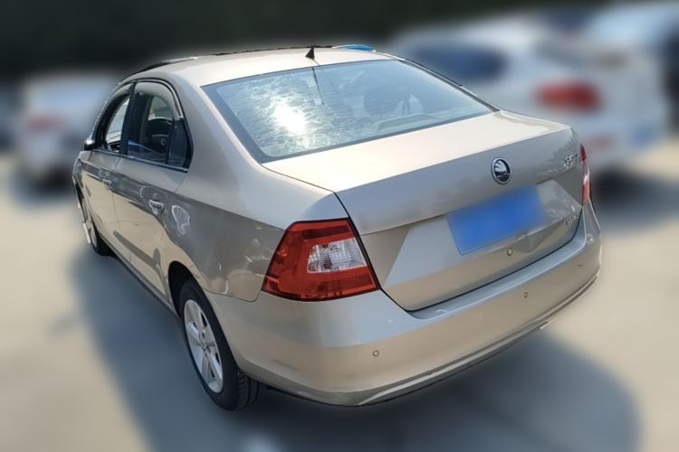 Used Skoda Rapid 2013 1.4L Manual Smart Selection Trim Rear Left 45 Deg