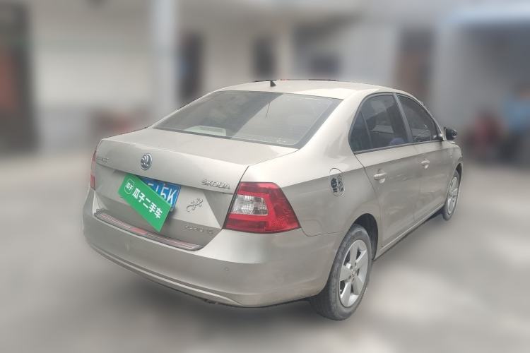 Used Skoda Rapid 2013 1.6L Manual Smart Selection Model Rear Right 45 Deg