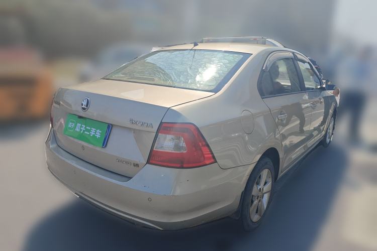 Used Skoda Rapid 2013 1.6L Manual Smart Selection Model Rear Right 45 Deg