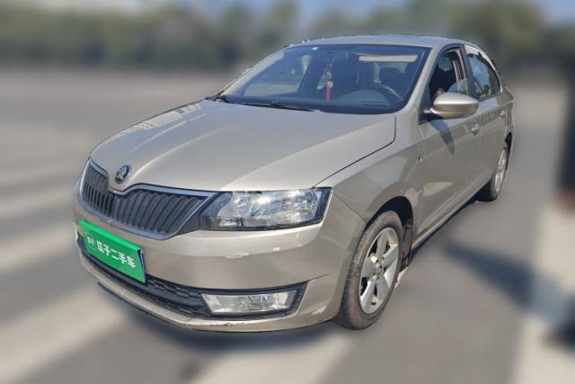 Used Skoda Rapid 2013 1.6L Manual Smart Selection Model