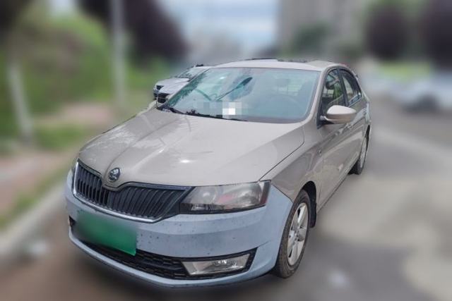 Used Skoda Rapid 2013 1.6L Manual Smart Selection Model