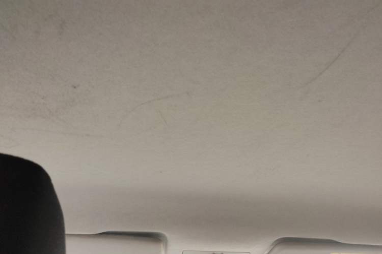 Used Skoda Rapid 2015 1.6L Manual Le Xuan Model Headliner
