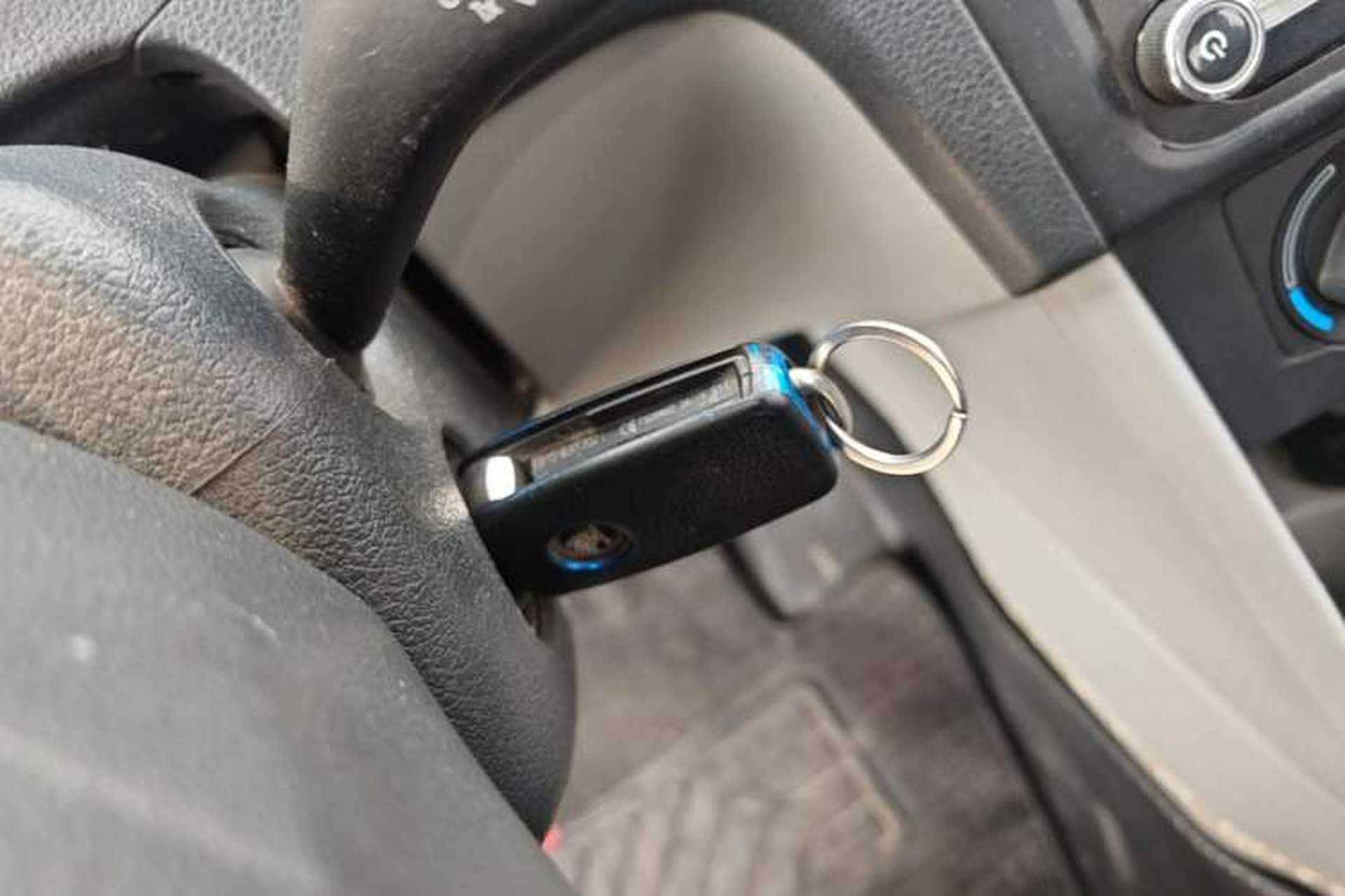 Used Skoda Rapid 2015 1.4L Manual Enjoyment Model Vehicle Key