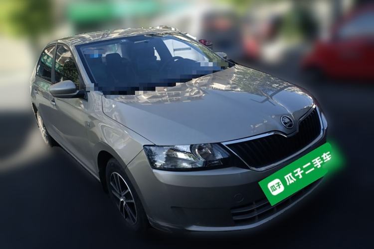 Used Skoda Rapid 2015 1.4L Manual Enjoyment Model Exterior 2