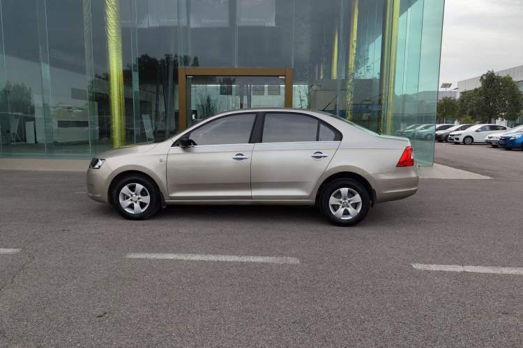Used Skoda Rapid 2015 1.4L Manual Enjoyment Model Exterior 3
