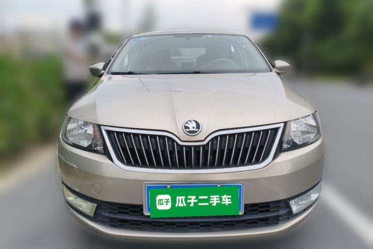 Used Skoda Rapid 2015 1.6L Manual Preferred Model Front