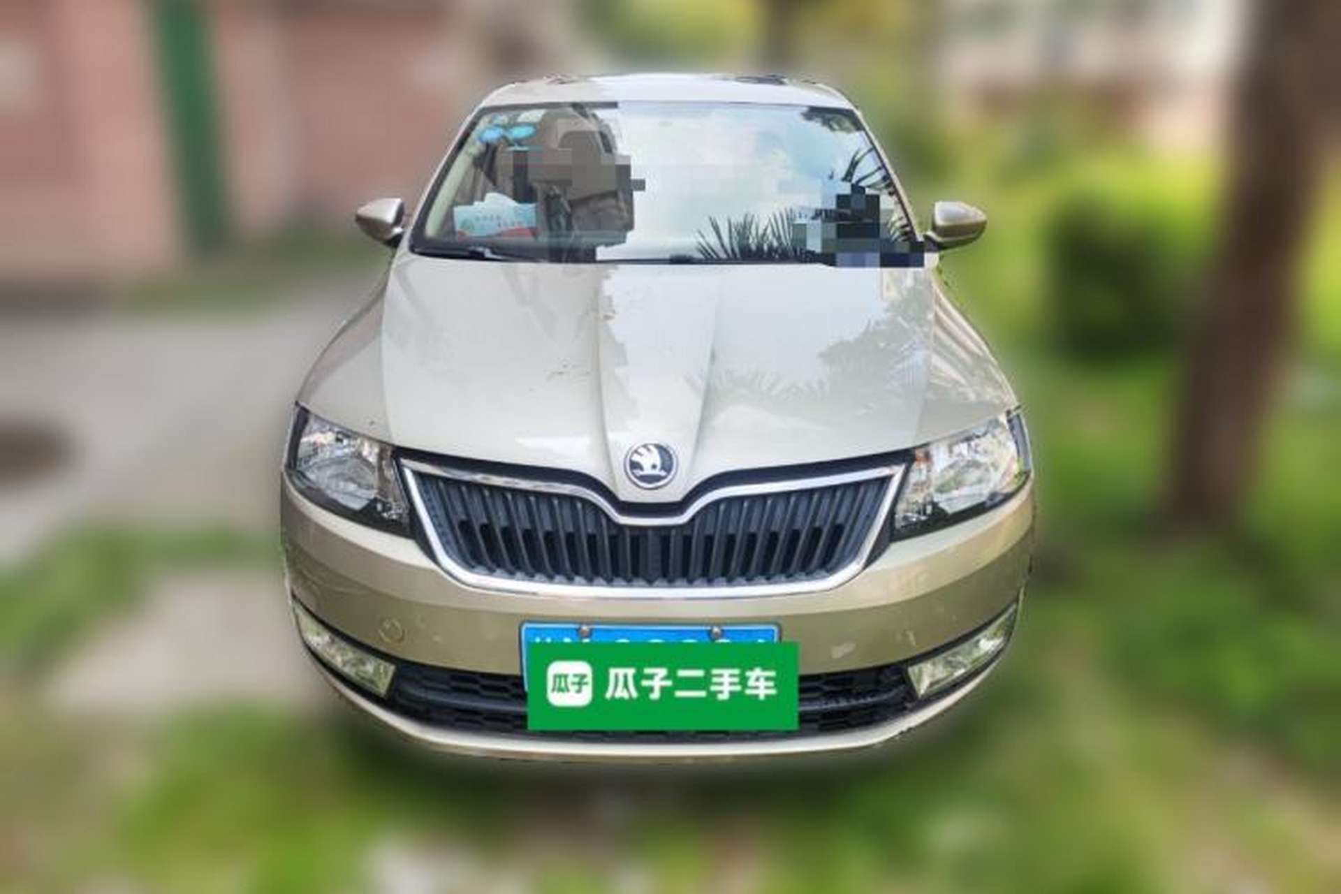 Used Skoda Rapid 2015 1.6L Automatic Smart Selection Model Front