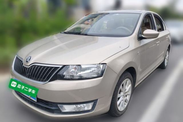 Used Skoda Rapid 2015 1.6L Manual Preferred Model