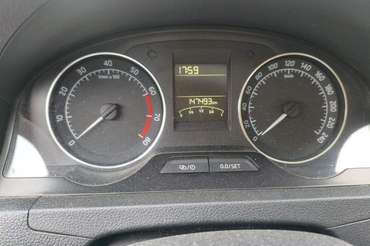 Used Skoda Rapid 2015 1.6L Manual Preferred Model Odometer Close Up